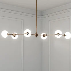 Alycia a lampadario in metallo verniciato ottone opaco e sfere in vetro bianco opaco 120x68 h90-150 cm