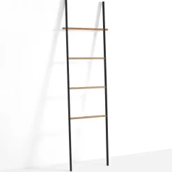 Janny black scala decorativa porta asciugaman in acciaio antracite opaco e legno massello rovere 50x3.8xh172 cm